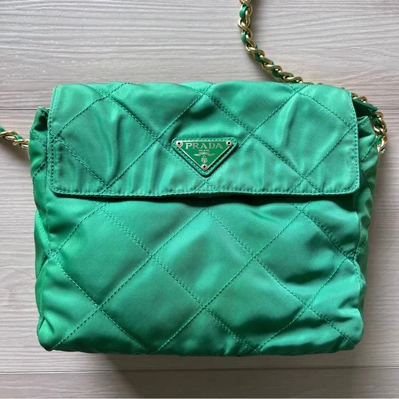 Vintage Prada Tessuto Quilted Nylon Bag Green - Picture 2 of 14
